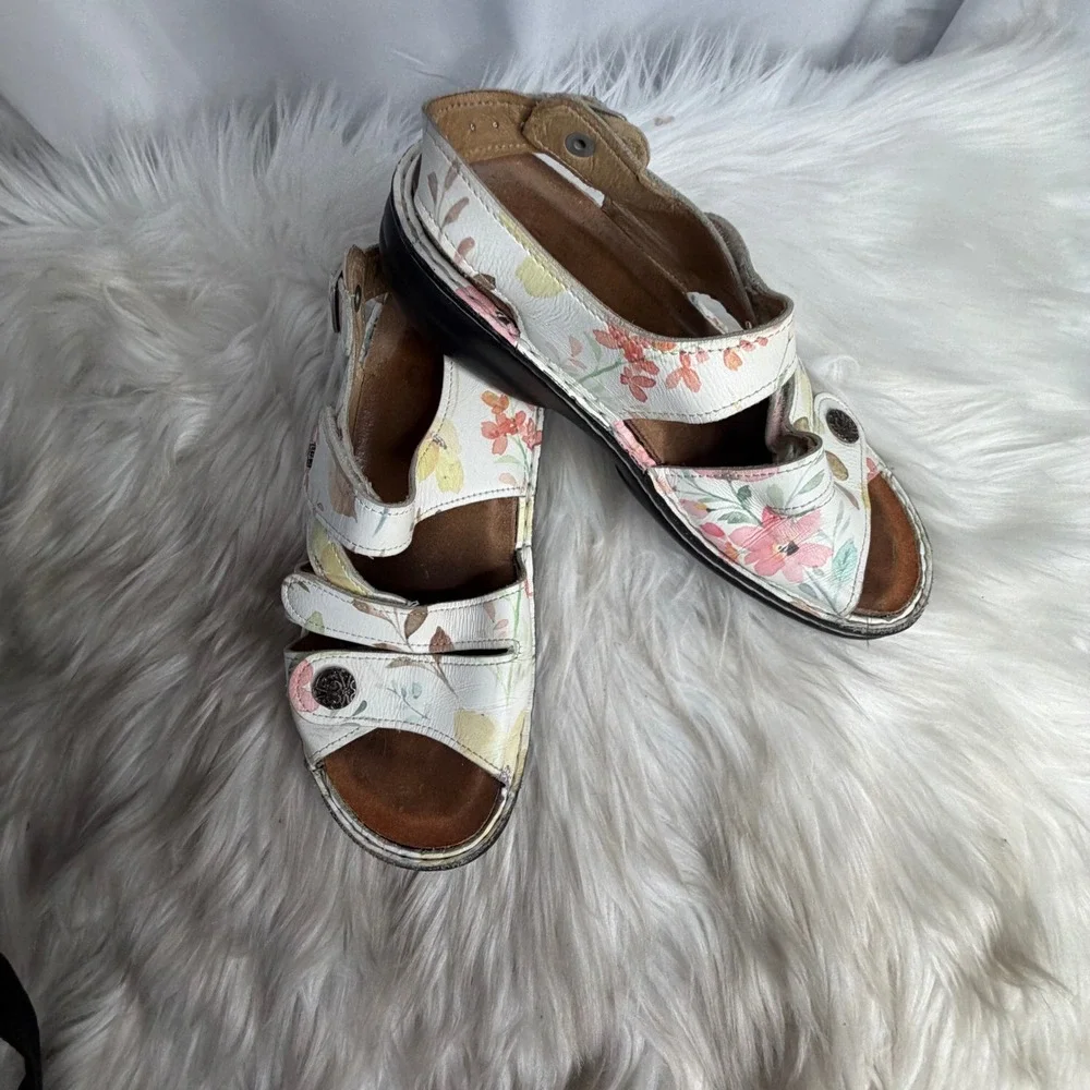Finn Comfort Women Floral Leather Adjustable Straps Sandals Size 37 Multi Color